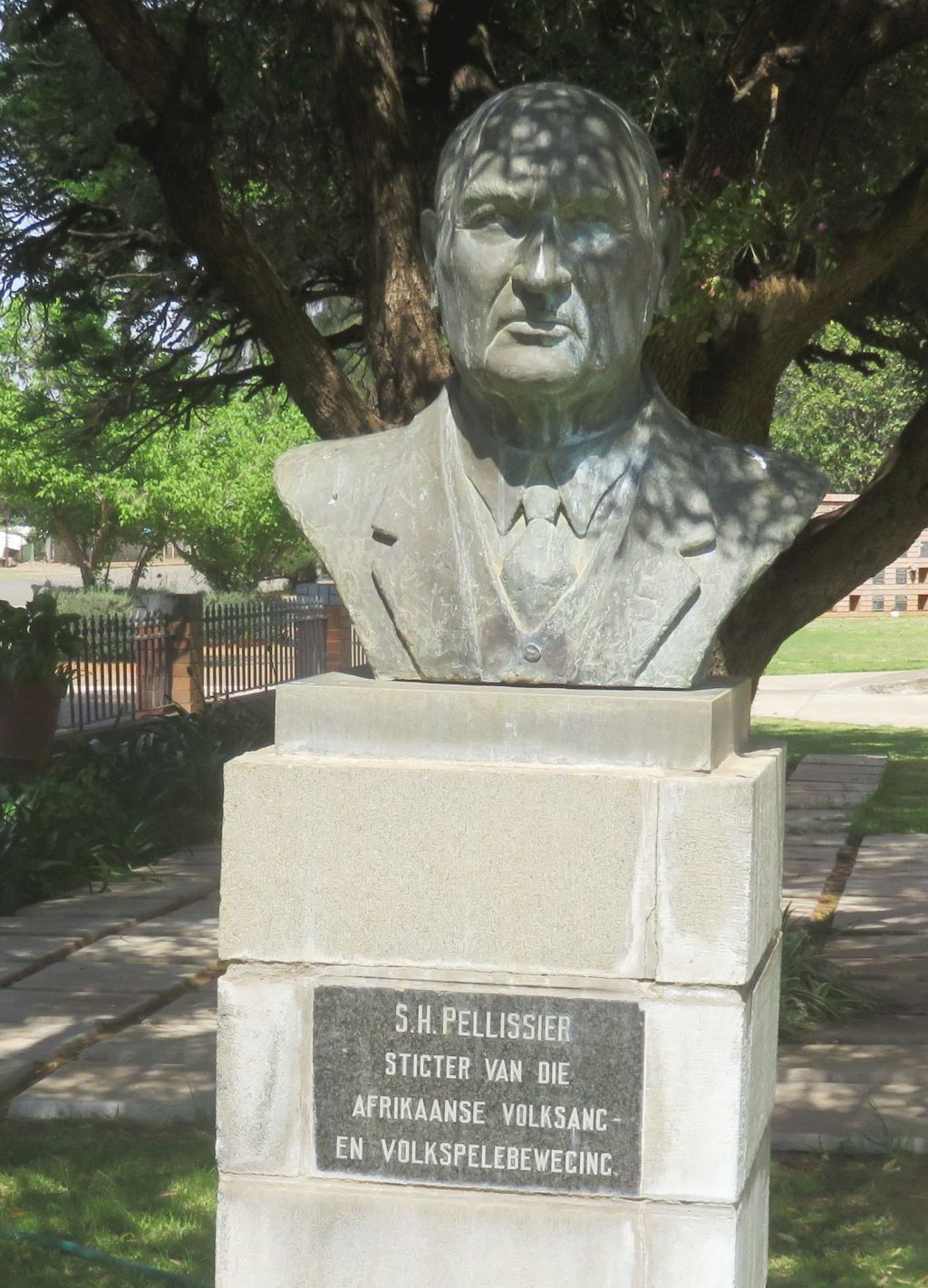 Boshof Pellisier bust